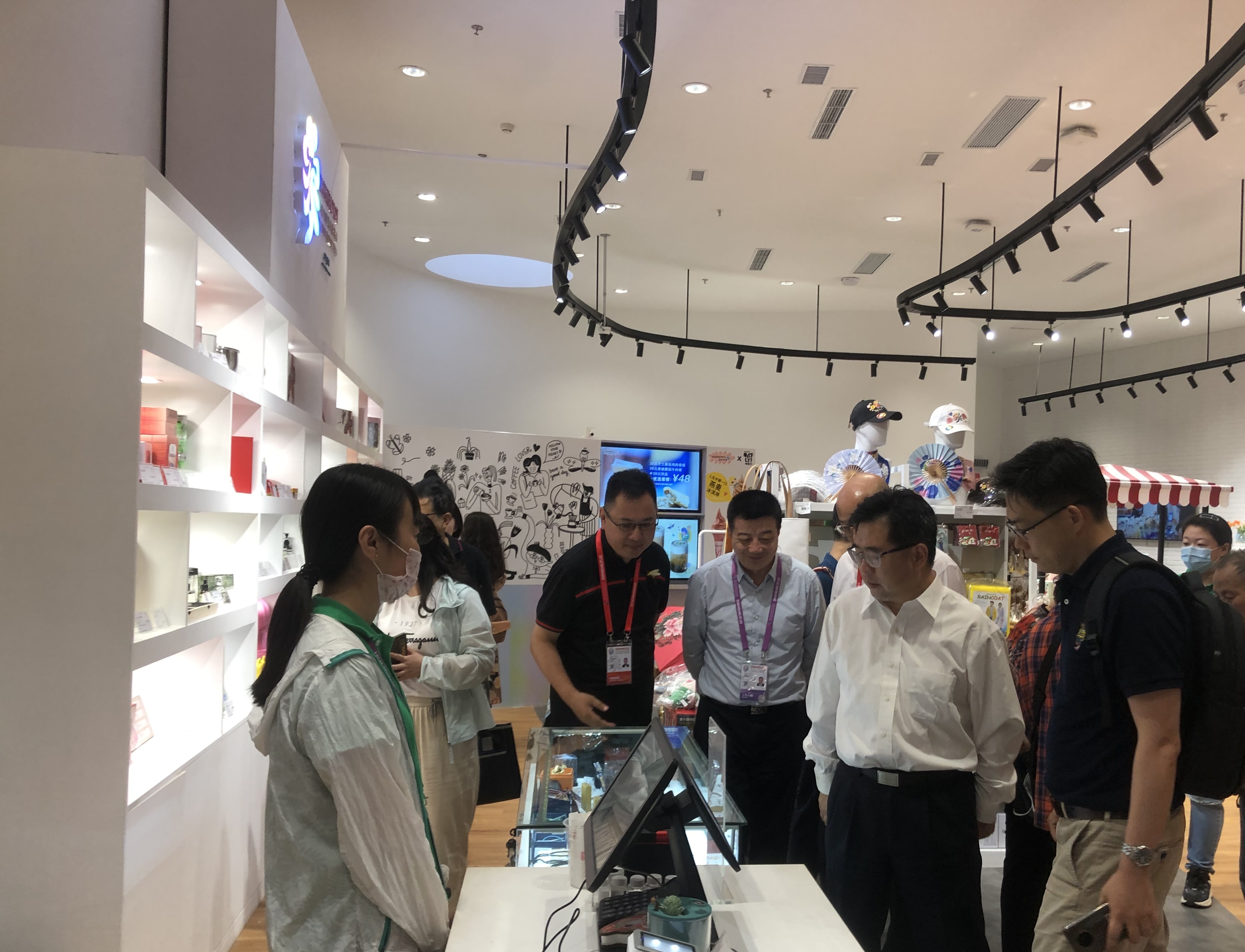 1675833905204146.jpg cfa5f145f2acd11c04ede3b1d0898b7.jpg